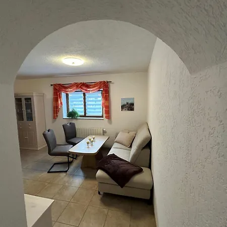 Apartamento Hallenburgblick *