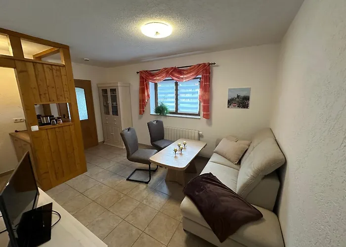 Hallenburgblick Daire